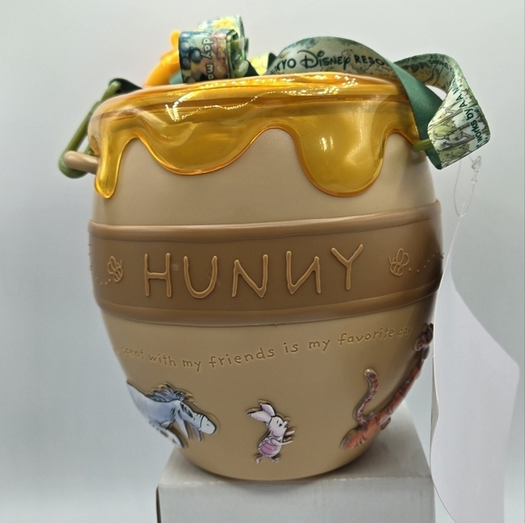 Disney TDR Winnie the Pooh & Honey Pot Popcorn Bucket - Picture 10 of 12